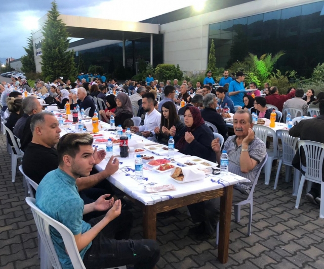 Çanakçı Ailesinin iftarında buluştular