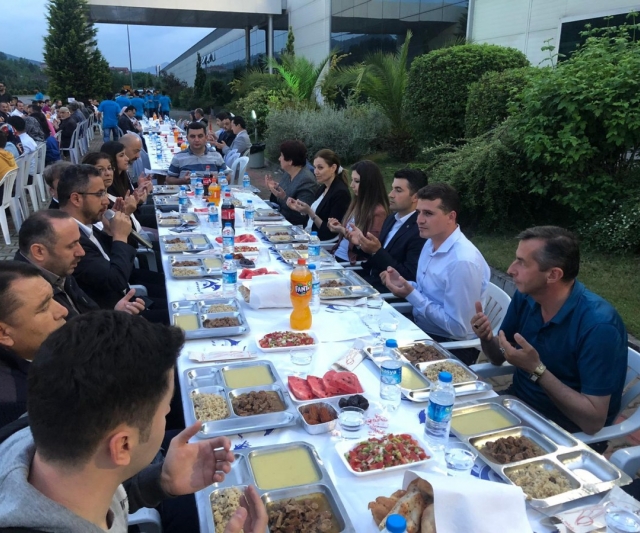 Çanakçı Ailesinin iftarında buluştular